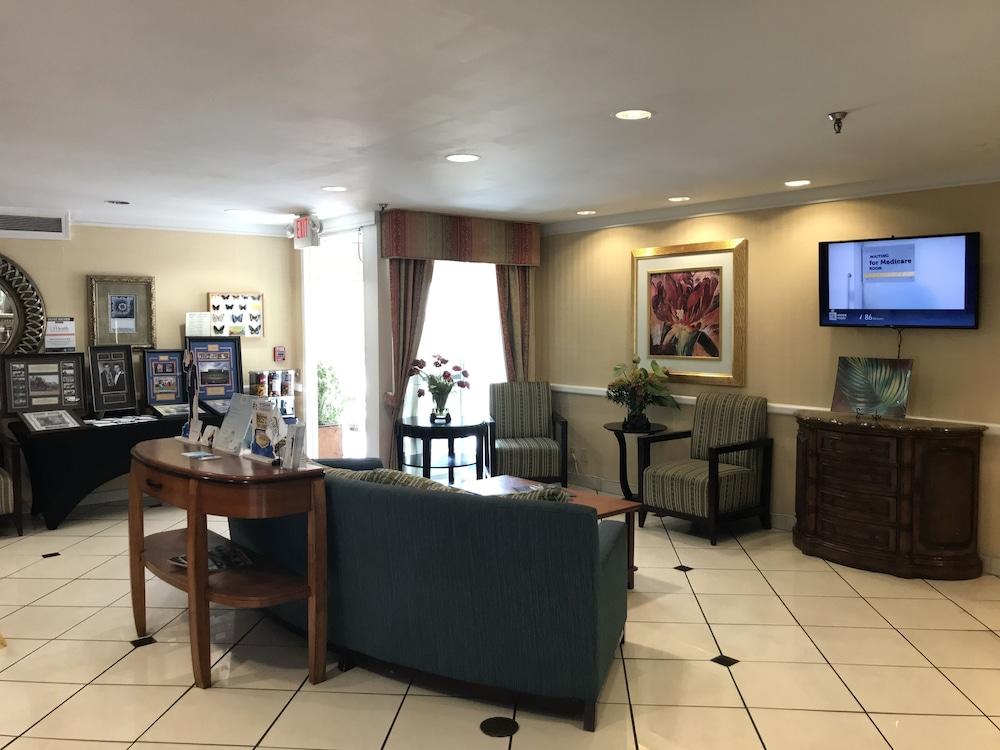 Baymont By Wyndham Gainesville I-75 Екстер'єр фото